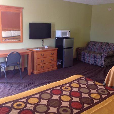 Americas Best Value Inn Pryor Pryor Creek Exterior foto