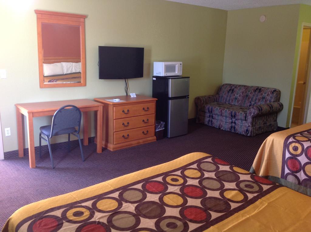 Americas Best Value Inn Pryor Pryor Creek Exterior foto