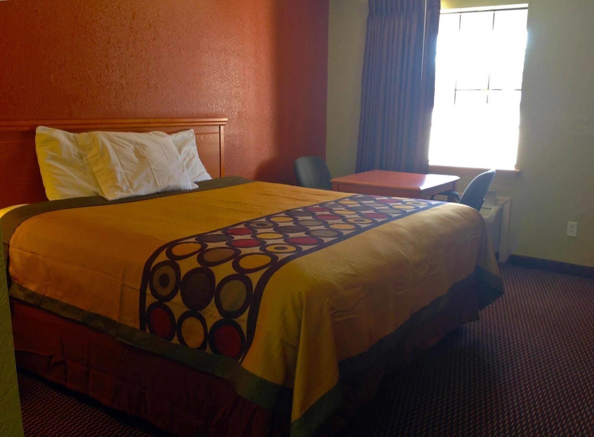 Americas Best Value Inn Pryor Pryor Creek Exterior foto
