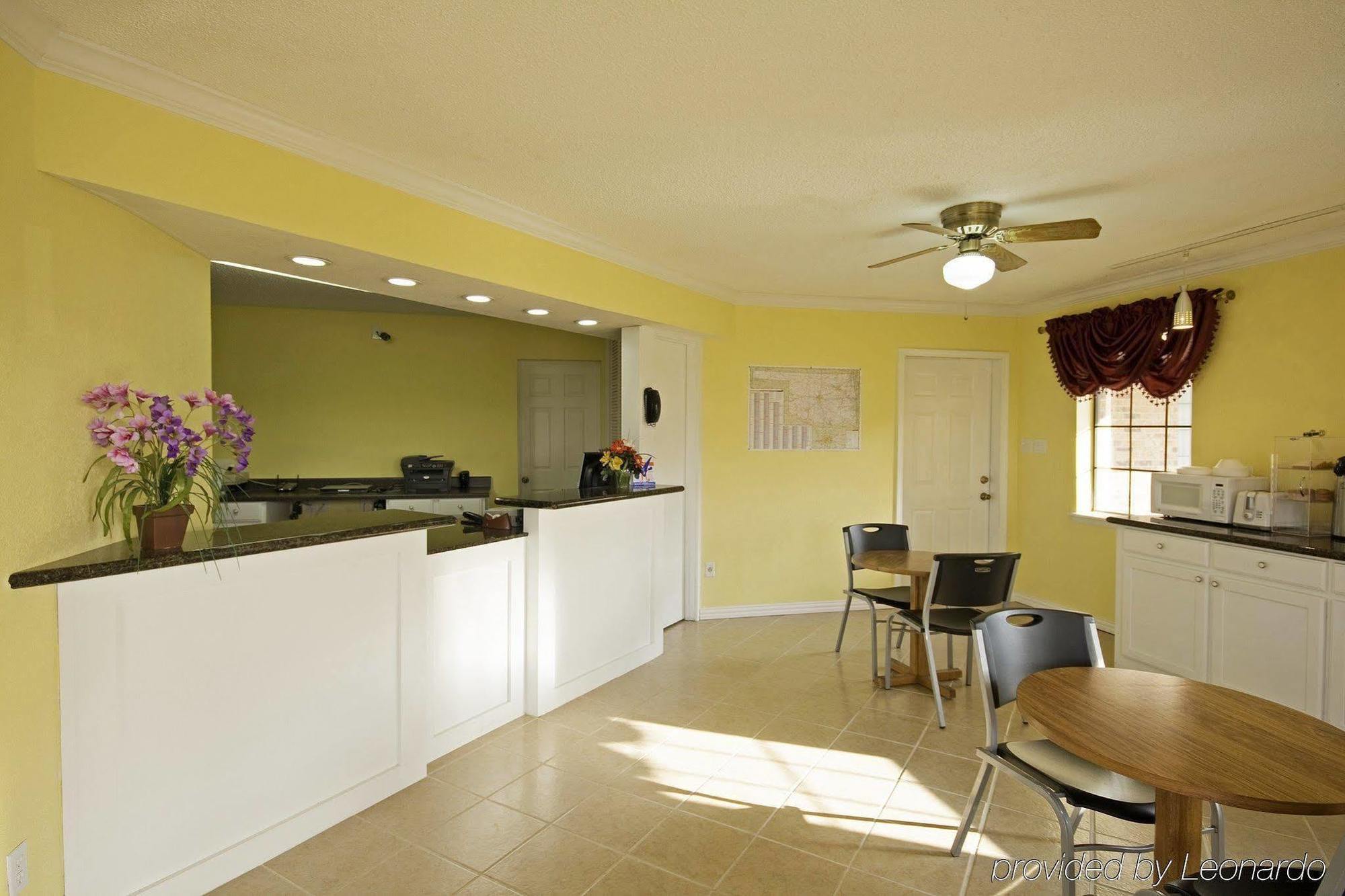 Americas Best Value Inn Pryor Pryor Creek Interior foto